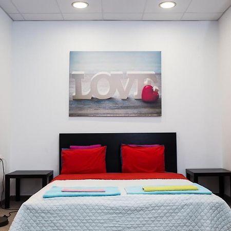 Dimitras Apartment เอเธนส์ ภายนอก รูปภาพ
